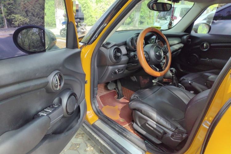 Used MINI 2016 1.5T COOPER Five-Door Edition
