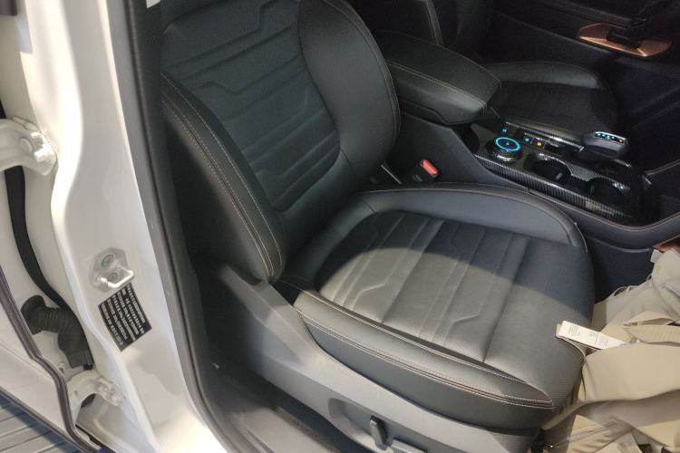 Used Ford Ranger 2023 Trailblazer 4x4 Automatic Version – Gasoline Right Front Seat