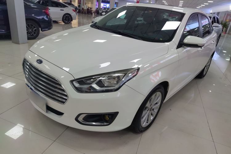 Used Ford Escort 2015 1.5L Automatic Fashion Model