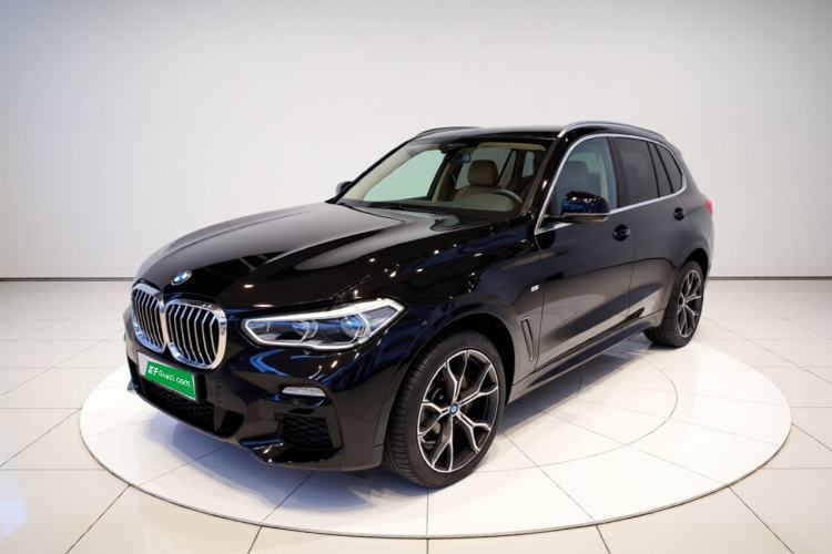 Used BMW X5 2021 xDrive40i Luxury Model with M Sport Package