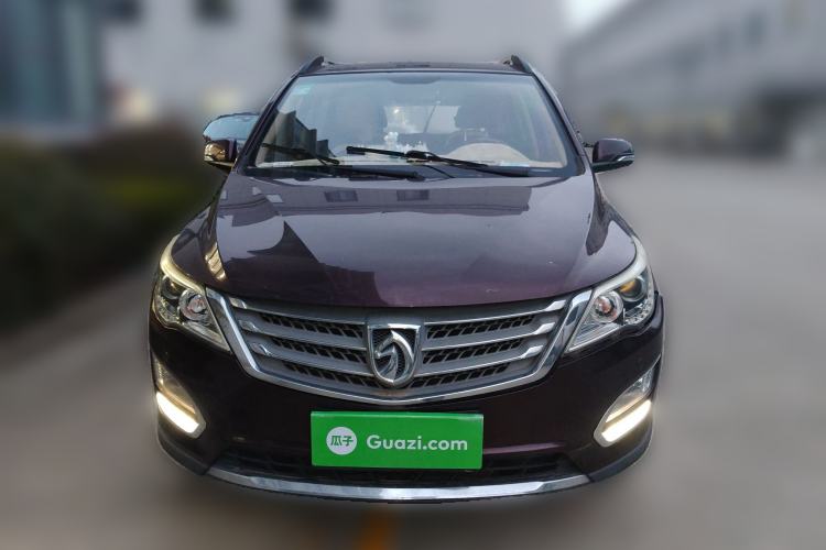 Used Baojun 560 2015 1.8L manual luxury version