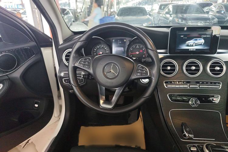 Used Mercedes-Benz C-Class 2015 C 200 station wagon