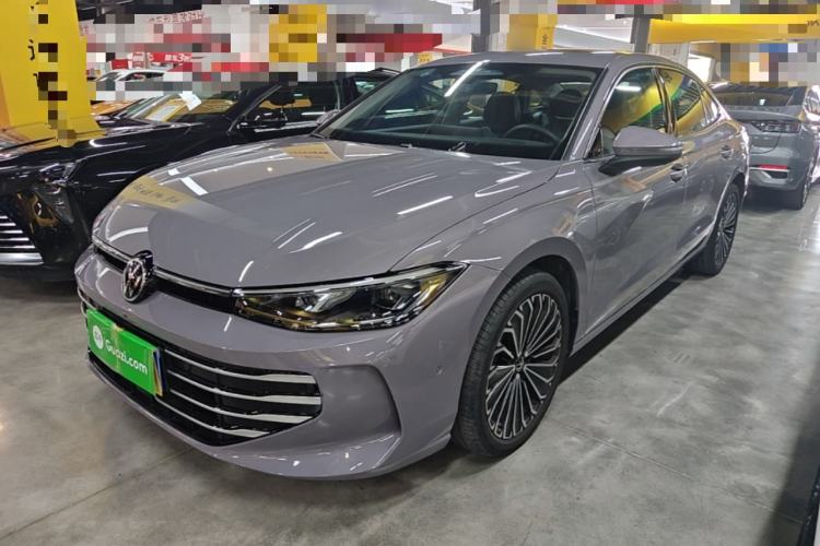 Used Volkswagen Passat 2025 Pro 380TSI Dragon Supreme Edition