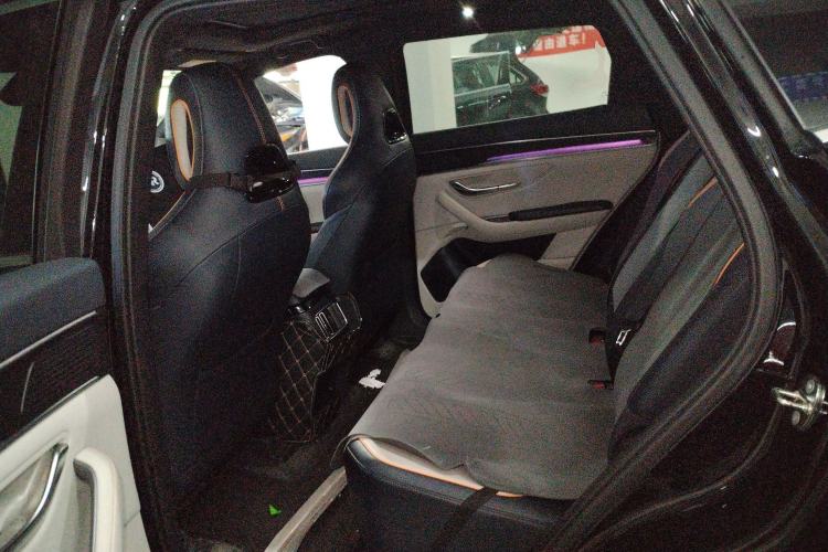 Used BYD Song PLUS New Energy 2024 HONOR Edition DM-i 110km Flagship PLUS
