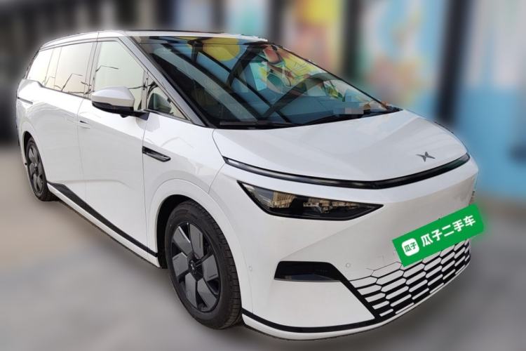 Used XPeng X9 2024 702 Ultra-Long Range Max
