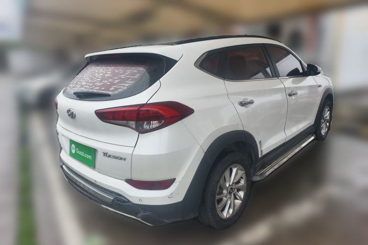 Used Hyundai Tucson 2015 1.6T Dual-Clutch Two-Wheel-Drive Smart Model Rear Right 45 Deg