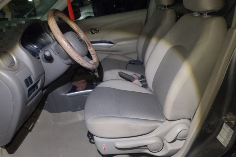 Used Nissan Sunny 2011 1.5XL CVT Luxury Edition Left Front Seat