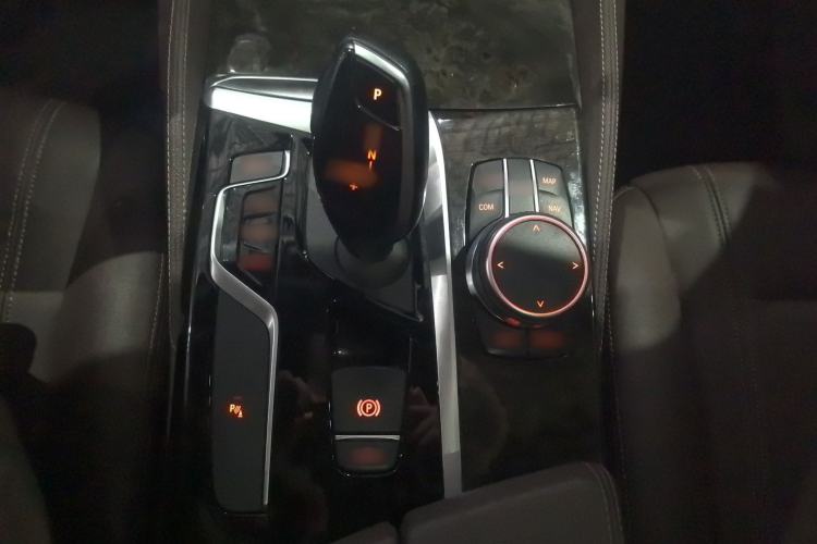 Used BMW 5 Series 2019 Restyled 525Li M Sport Package