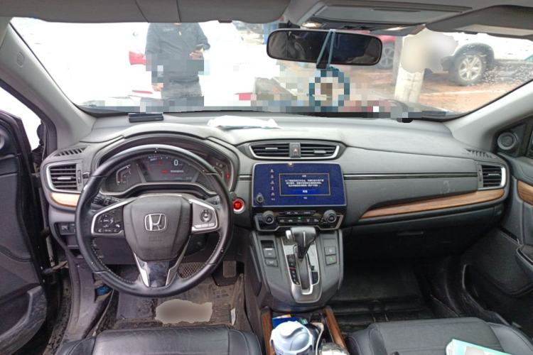 Used Honda CR-V 2019 Brilliant Edition Plus 240TURBO CVT Two-Wheel Drive Fashion Version China VI Emission Standard Center Console