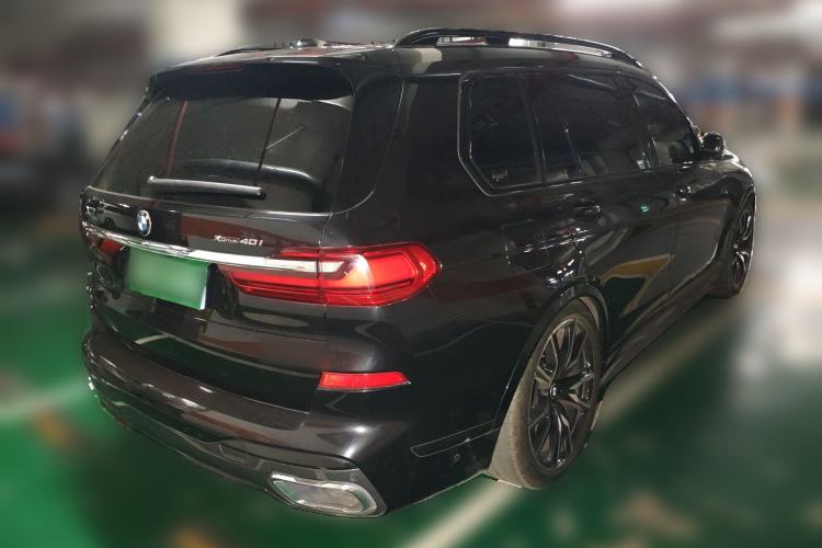 Used BMW X7 