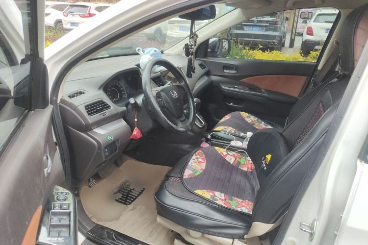 Used Honda CR-V 2012 2.0L two-wheel drive urban version
