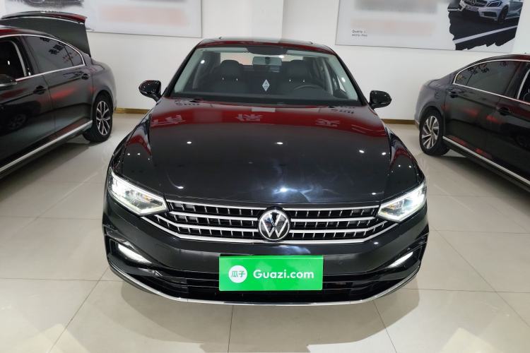 Used Volkswagen Magotan 2025 Zhongxiang Version 280TSI DSG Comfort Edition