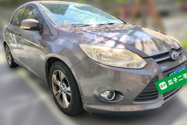 Used Ford Focus 2012 Sedan 1.6L Automatic Fashion Edition
