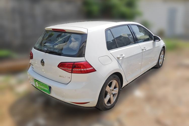 Used Volkswagen Golf 2015 1.4TSI Automatic Luxury Model
