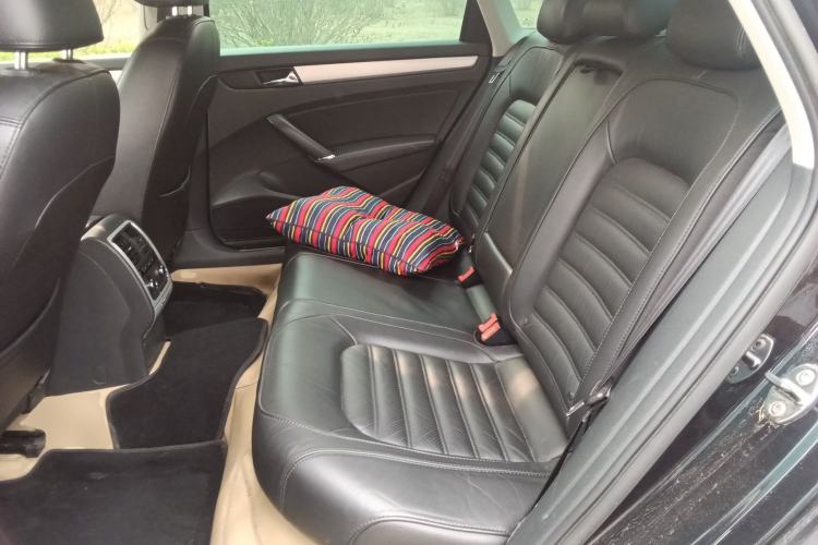 Used Volkswagen Passat 2014 1.8TSI DSG Prestige Navigation Edition
