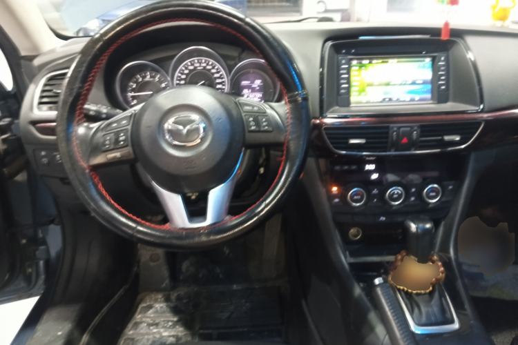 Used Mazda Atenza 2015 2.0L Blue Sky Luxury Edition Steering Wheel