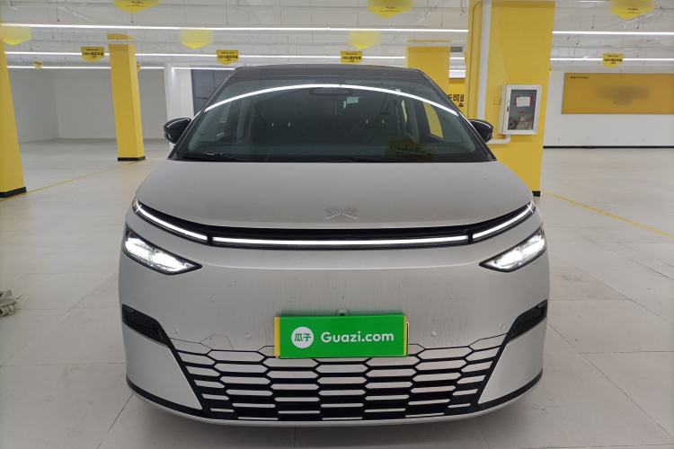 Used XPeng X9 2024 702 Ultra-Long Range Max