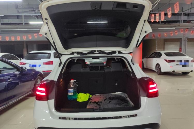 Used Mercedes-Benz GLA 2017 GLA 200 Fashion Model