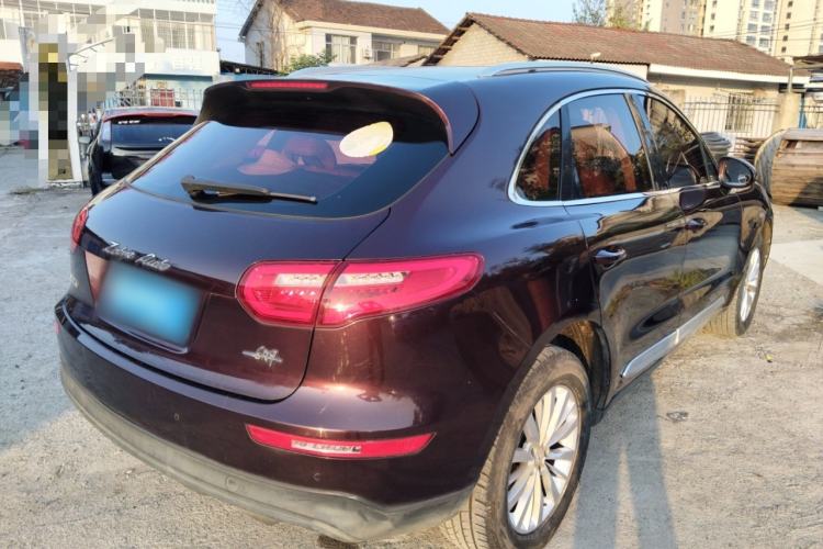 Used Zotye SR9 2017 2.0T Automatic Ultimate Road Edition
