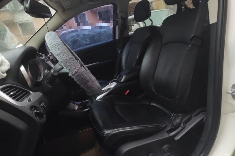 Used Fiat Freemont 2012 2.4L Luxury Edition Left Front Seat