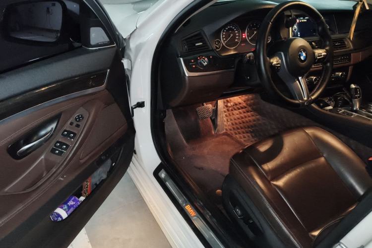 Used BMW 5 Series 2014 525Li Luxury Design Package