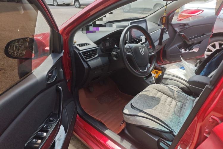 Used Baojun 310 2016 1.2L manual Comfort trim level
