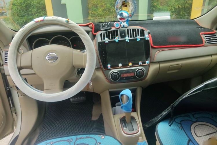 Used Nissan Sylphy 2016 Classic 1.6XE Automatic Comfort Edition Interior 2