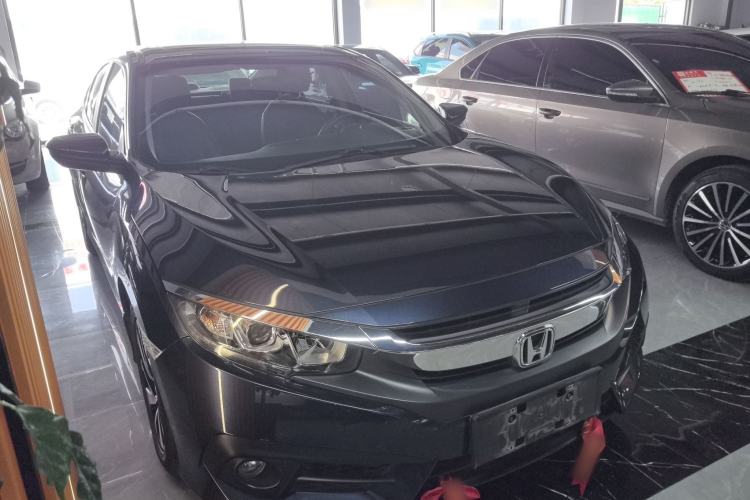 Used Honda Civic 2016 220TURBO CVT Luxury Edition
