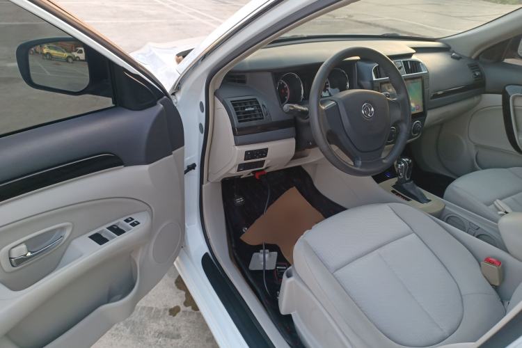 Used Dongfeng Aeolus A60 2016 1.6L Automatic Luxury Model
