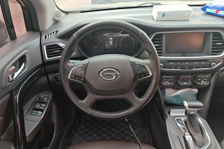 Used GAC Trumpchi GS4 2015 200T G-DCT Luxury Edition Steering Wheel