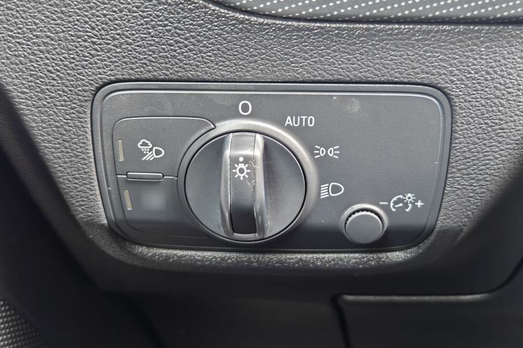 Used Audi Q2L 2022 35 TFSI Advanced Style Edition
