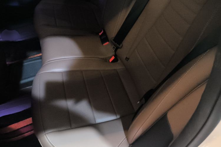 Used Mercedes-Benz E-Class 2016 E 300 L Sporty and Stylish Model Left Rear Seat