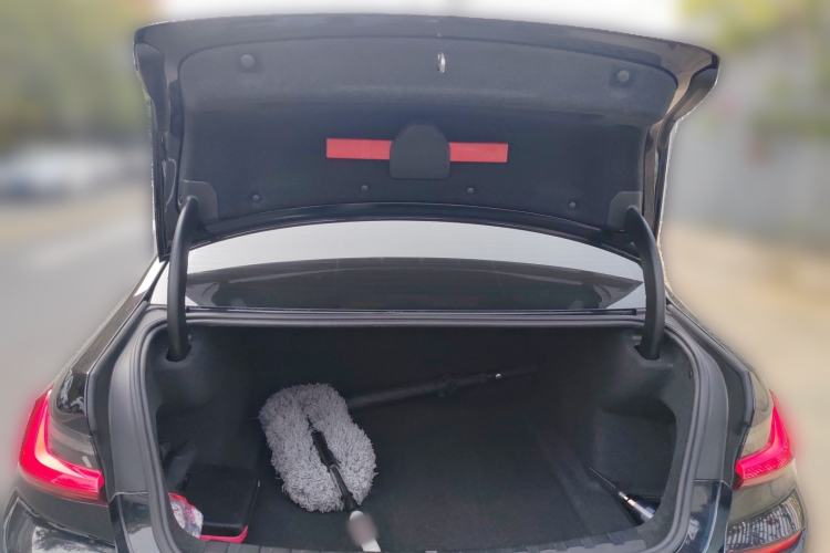 Used BMW 3 Series 2021 Second Facelift 325Li M Sport Package
