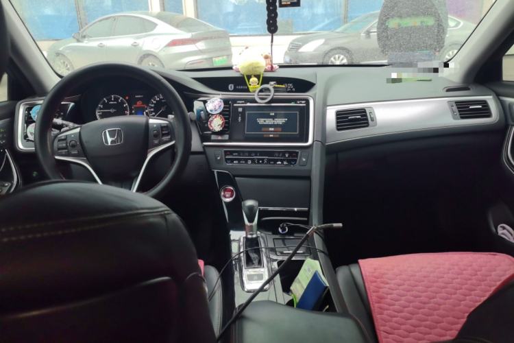 Used Honda Spirior 2015 2.4L Prestige Edition
