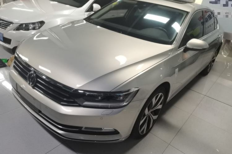 Used Volkswagen Magotan 2018 330TSI DSG Luxury Model