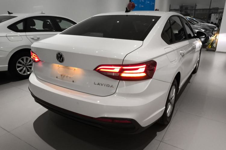 Used Volkswagen Lavida 2023 Revised 1.5L Automatic DeYi Edition