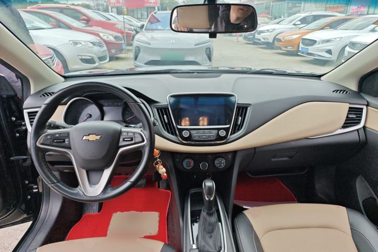 Used Chevrolet Monza 2022 320 Automatic Enjoyment Sunroof Version
