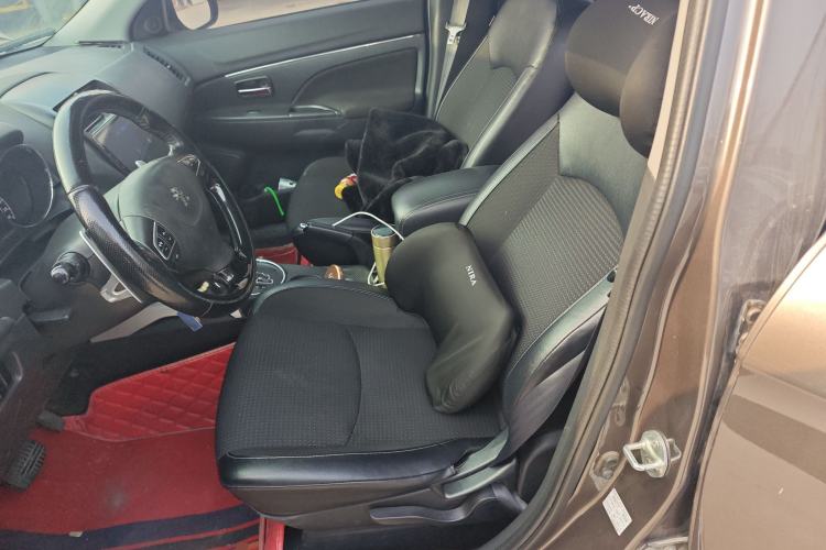 Used Peugeot 4008 2013 2.0L Two-Wheel Drive Fashion Edition Left Front Seat