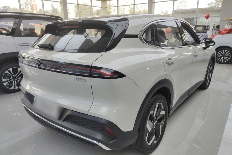 Used Baojun Yunhai 2025 Model 500km Pure Electric Travel Edition