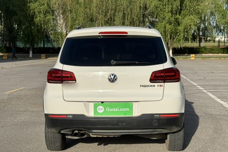 Used Volkswagen Tiguan 2015 1.8TSI Automatic Two-Wheel Drive Trend Edition Exterior 3