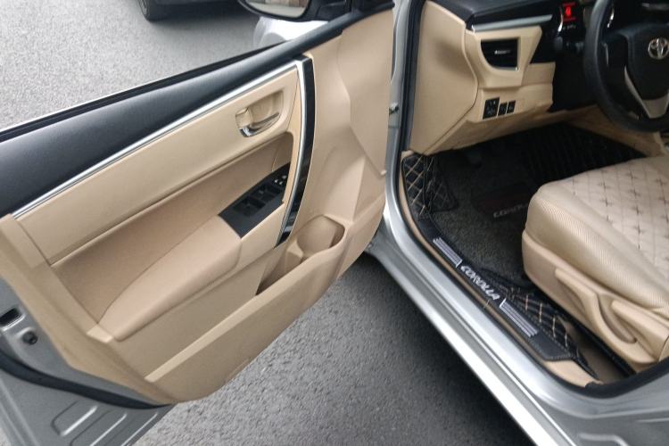 Used Toyota Corolla 2014 1.6L Manual GL-i Driver Seat