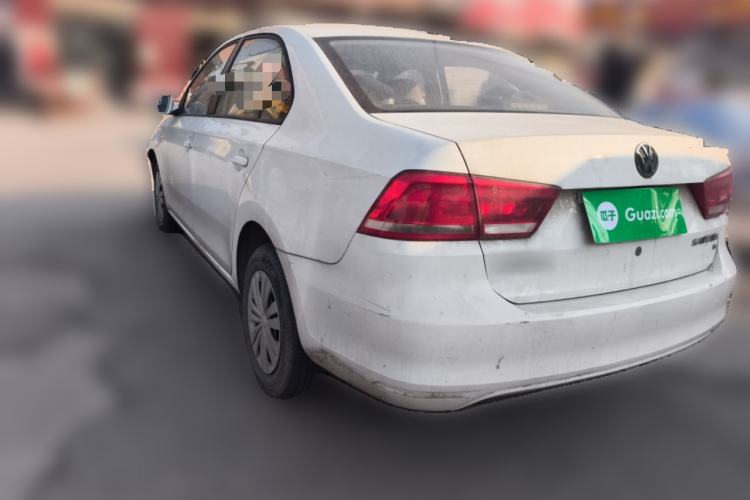 Used Volkswagen Santana 2015 1.6L Manual Fashion Edition