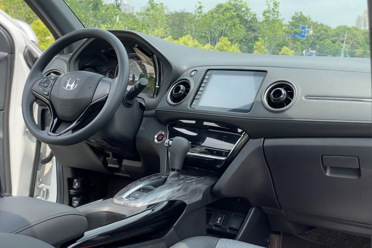 Used Honda XR-V 2021 220TURBO CVT Luxury Edition Interior 1