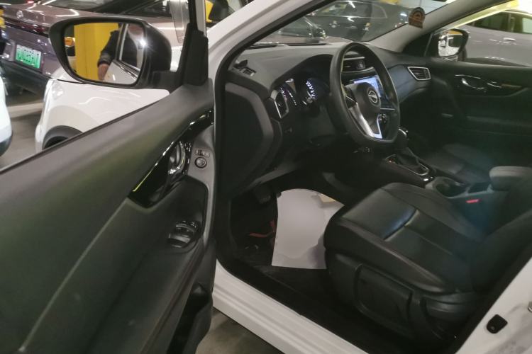 Used Nissan Qashqai 2023 Classic 2.0L CVT XV Comfort Edition