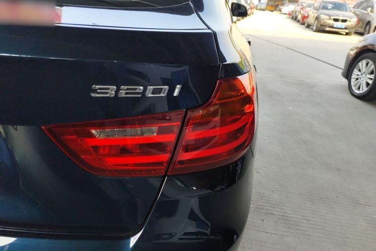 Used BMW 3 Series GT 2013 320i Leading Model