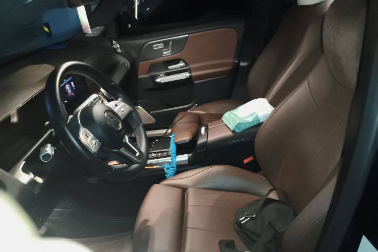 Used Mercedes-Benz GLB 2021 GLB 200 Fashion Model Left Front Seat