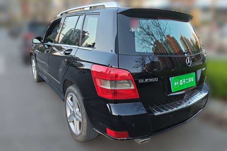 Used Mercedes-Benz GLK-Class 2011 GLK 300 4MATIC Fashion Model Rear Left 45 Deg