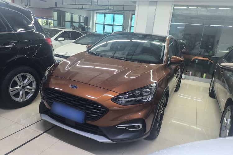 Used Ford Focus Active 2020 EcoBoost 180 Automatic Titanium Edition
