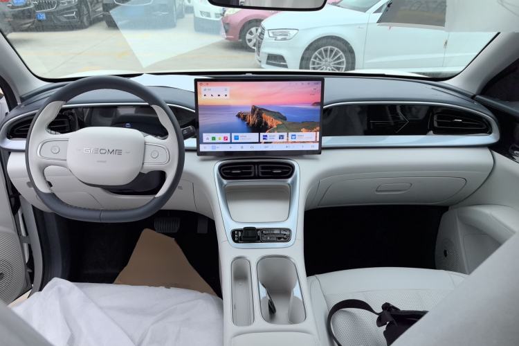 Used Geely Galaxy Geome 2025 310km Dream Edition
