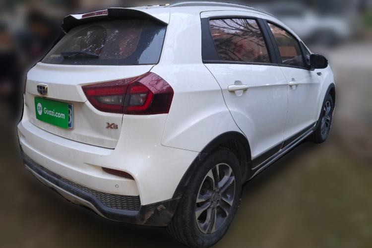 Used Geely Auto Vision X3 2019 Upgraded Model 1.5L CVT Elite Version
